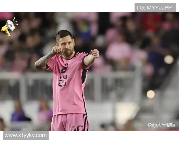 十月出生的足球巨星盘点 从梅西到罗纳尔多的传奇故事